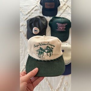 Set of 4 baseball caps!